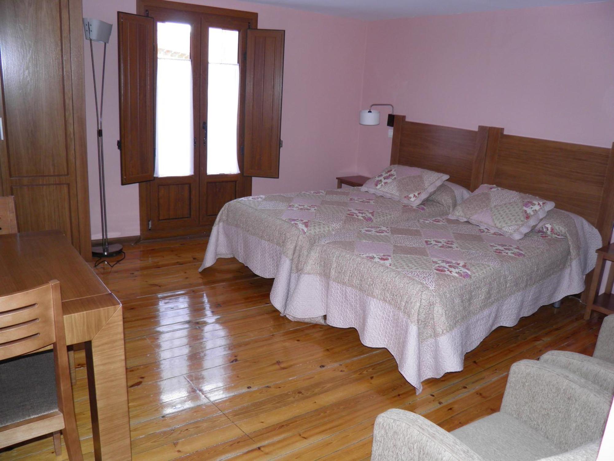 Apartamentos Turisticos Peñafiel 部屋 写真