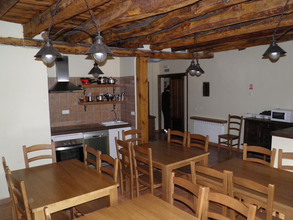 Apartamentos Turisticos Peñafiel エクステリア 写真